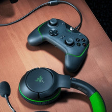 Load image into Gallery viewer, 金鋼狼 V2 有線遊戲控制器 RZ06-03560100-R3M1 (Xbox/PC)