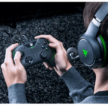 Load image into Gallery viewer, 金鋼狼 V2 有線遊戲控制器 RZ06-03560100-R3M1 (Xbox/PC)